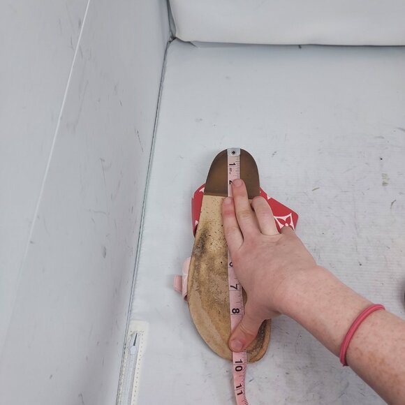 LOUIS VUITTON Monogram Rouge Rose Bom Dia Flat Sandal - Picture 9 of 9